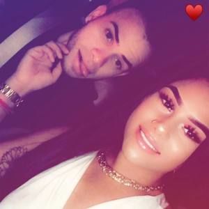 Meet your Posher, Dennis n